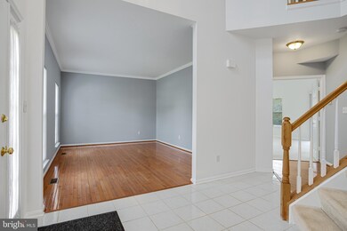 11037 Grassy Knoll Terrace, Germantown, MD 20876 - photo 5
