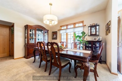 2422 Riverview Dr, Grand Island, NE 68801 - photo 5