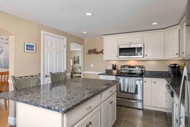 08-Kitchen 2