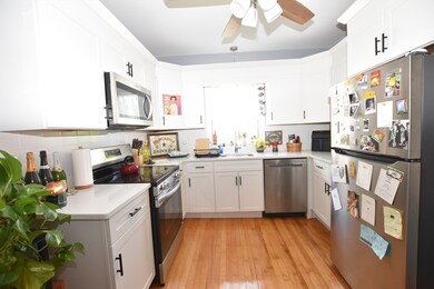 74 Cherry St unit B, Waltham, MA 02453 - photo 5