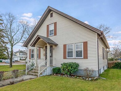 78 Avenue C, Woonsocket, RI 02895 - photo 3