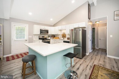 202 Wilderness Dr, Locust Grove, VA 22508 - photo 6