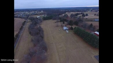 10049 Oak Grove Rd, Louisville, KY 40291 - photo 2