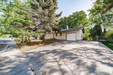 1520 Wagon Wheel Dr, Blackfoot, ID 83221 - photo 2