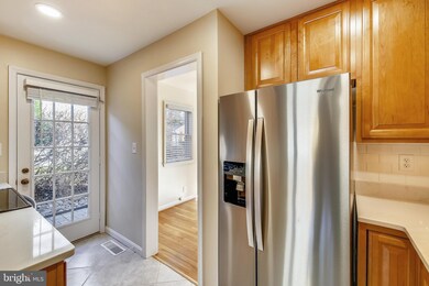 10808 Hobson St, Kensington, MD 20895 - photo 7