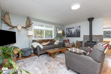 04-Living Room 20240516-DW-2034