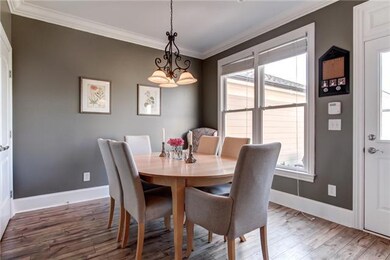 Elegant or Casual Dining