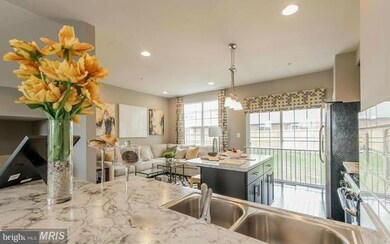 2714 Theresa Ln, Baltimore, MD 21227 - photo 5