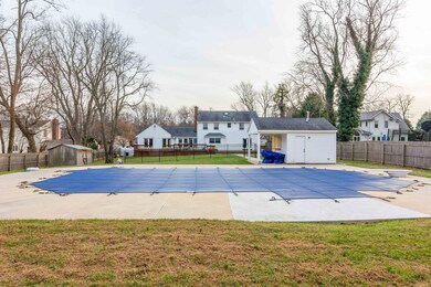 137WestPalmer-3