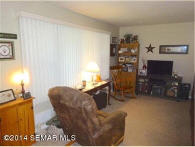 934 S 3rd Ave, Albert Lea, MN 56007 - photo 6