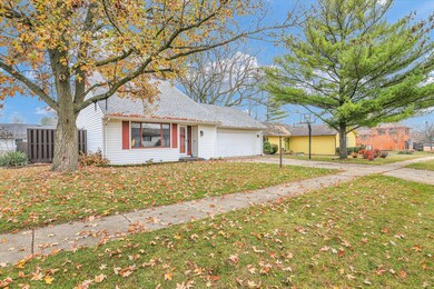 2711 Clayton Blvd, Champaign, IL 61822 - photo 2