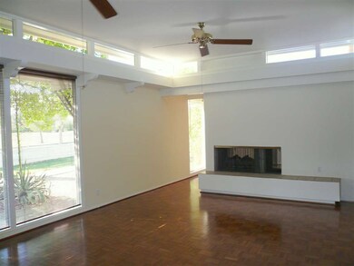 Living Room2