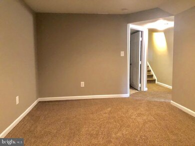 122 Land Or Dr, Ruther Glen, VA 22546 - photo 6