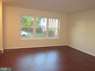 11613 Summer Oak Dr, Germantown, MD 20874 - photo 3