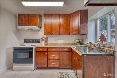 8714 35th St W, University Place, WA 98466 - photo 7