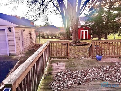 701 Fort Findlay Rd, Woodville, OH 43469 - photo 2