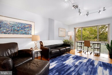 2711 Ordway St NW unit 111, Washington, DC 20008 - photo 4
