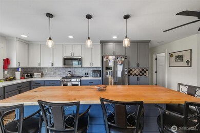 4955 S Pass Rd, Sumas, WA 98295 - photo 4