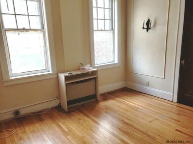 256 State St unit 9, Albany, NY 12210 - photo 3