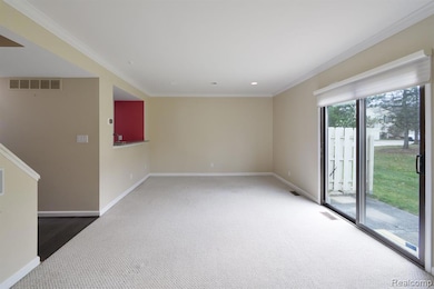 5762 Drake Hollow Dr W unit 5, West Bloomfield, MI 48322 - photo 5
