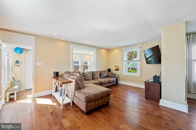 222 Chestnut Ave, Ardmore, PA 19003 - photo 5