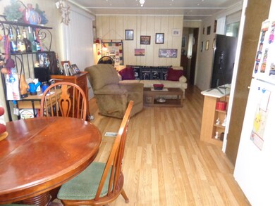 1015 Fountainview S, Lakeland, FL 33809 - photo 4