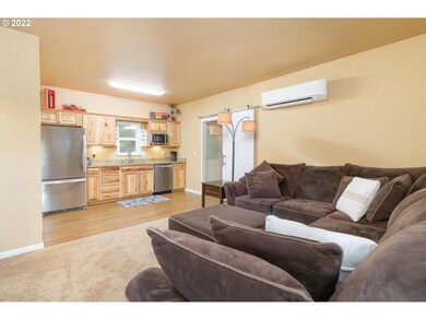 1020 Fair Oaks Rd, Oakland, OR 97462 - photo 7