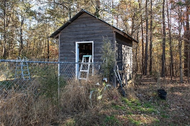 115 Mcnair Dr, Westminster, SC 29693 - photo 4