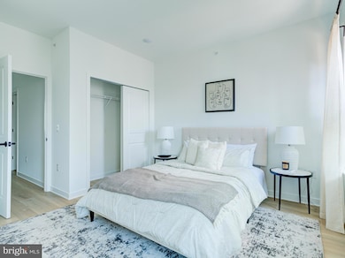 1327 S Dover St, Philadelphia, PA 19146 - photo 5