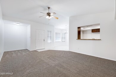 1167 W Laredo St-5