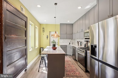 3208 Clifford St, Philadelphia, PA 19121 - photo 2