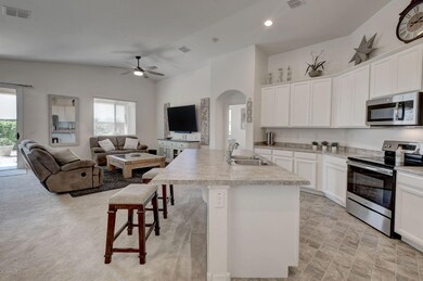 7904 S 7th Way