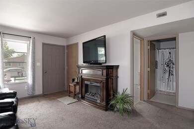 Entrance Bath Area