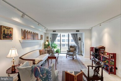 1200 23rd St NW unit 704, Washington, DC 20037 - photo 4