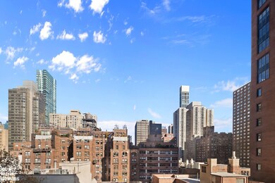 345 E 52nd St unit 9-A, New York, NY 10022 - photo 6