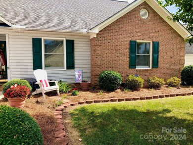 710 Court Side Dr, Salisbury, NC 28147 - photo 2