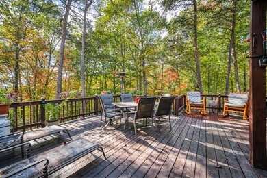 1041 High Meadow Back Deck 2
