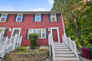 24 Barrows St unit D, Lowell, MA 01852 - photo 2