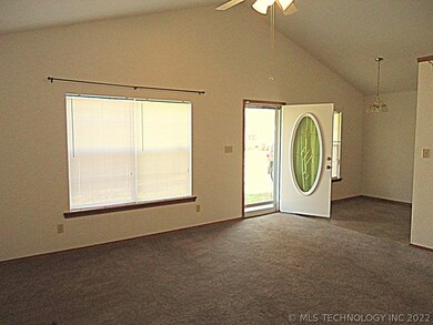 1110 N Oklahoma Ave, Okmulgee, OK 74447 - photo 6