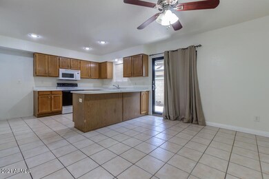 Kitchen/Dinning