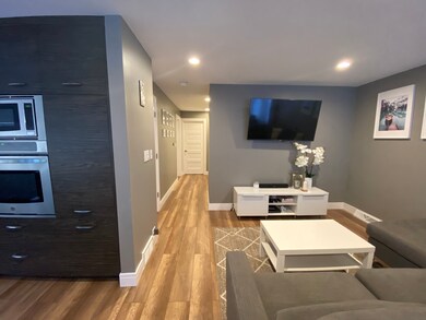 4616 Hirschberg Ave, Schiller Park, IL 60176 - photo 5