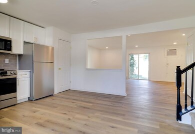 442 Via Cascata Dr, Clementon, NJ 08021 - photo 2