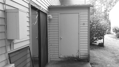 9725 Bristonwood Dr W unit D, University Place, WA 98467 - photo 5