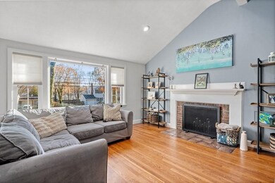 1092 Edgell Rd, Framingham, MA 01701 - photo 3