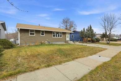 520 E Tallent St, Rapid City, SD 57701 - photo 3