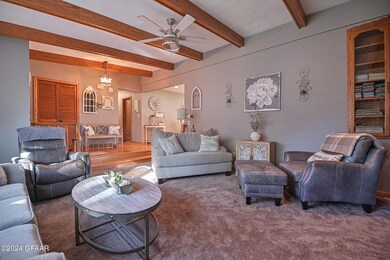 721 5th Ave SE, East Grand Forks, MN 56721 - photo 5