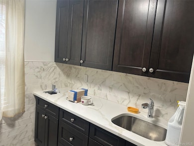 133-25 Blossom Ave unit 1, Flushing, NY 11355 - photo 2