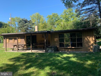 1886 Black Oak Rd, Warfordsburg, PA 17267 - photo 3