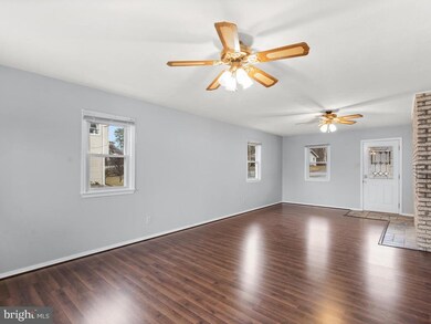 2045 Horseshoe Cir, Jessup, MD 20794 - photo 5