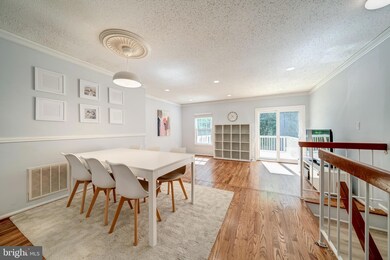 13938 Gunners Place, Centreville, VA 20121 - photo 5